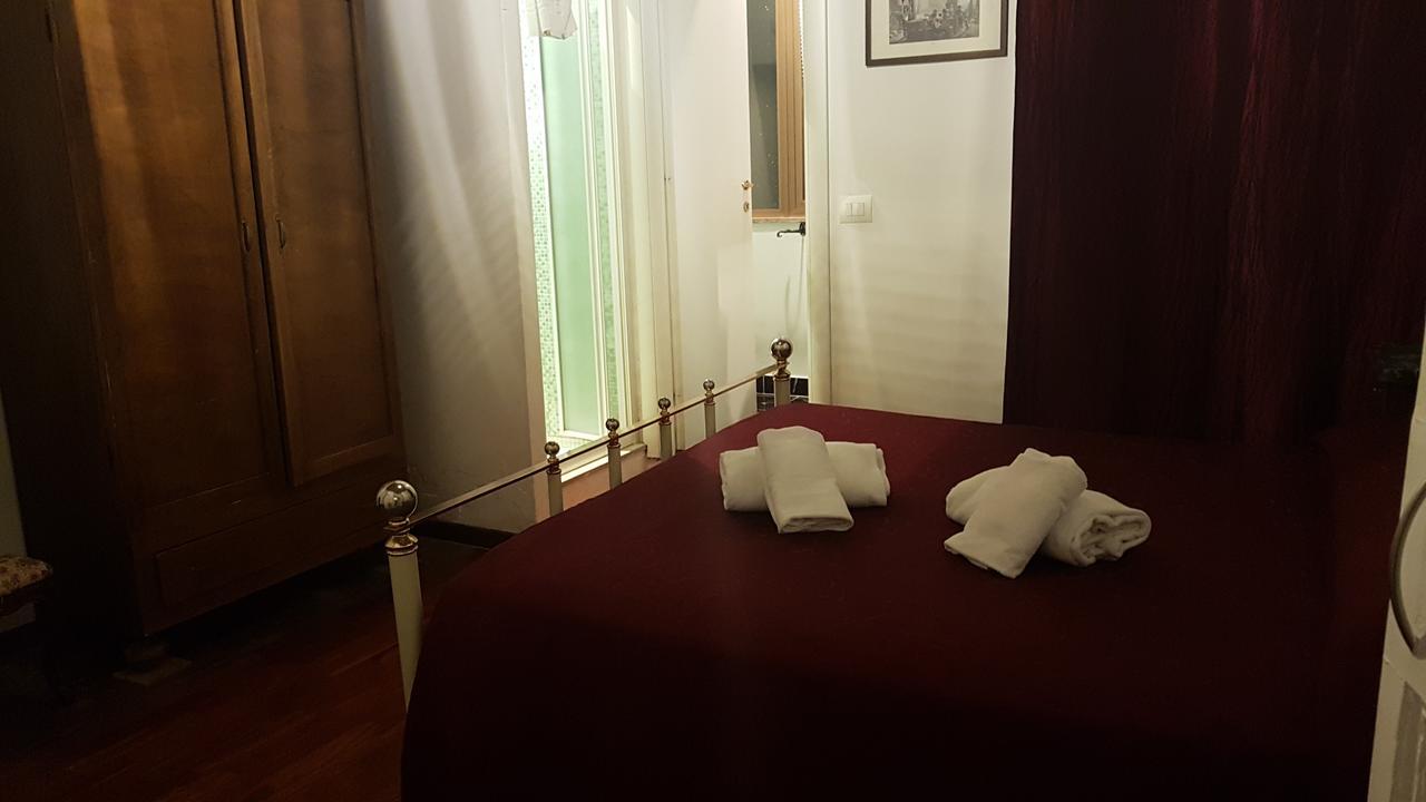 Dimora Storica Urbana Pensión Roma